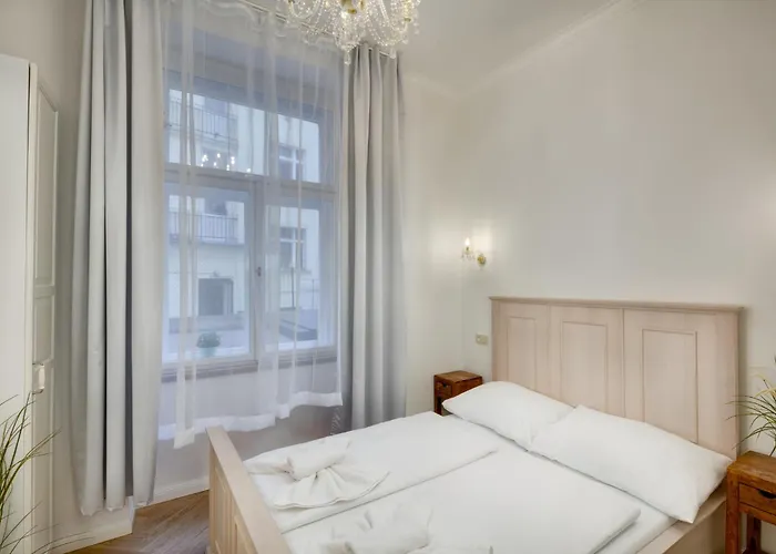 Old Town Square Apartments Praag